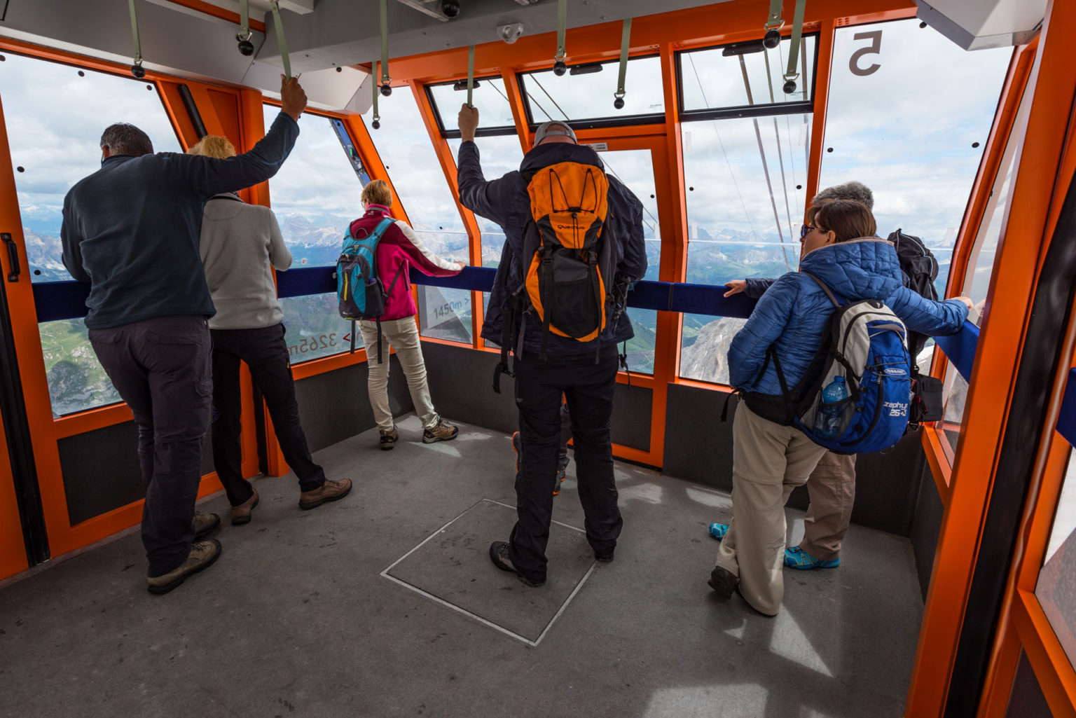 Eröffnung & Preise Funivie Marmolada